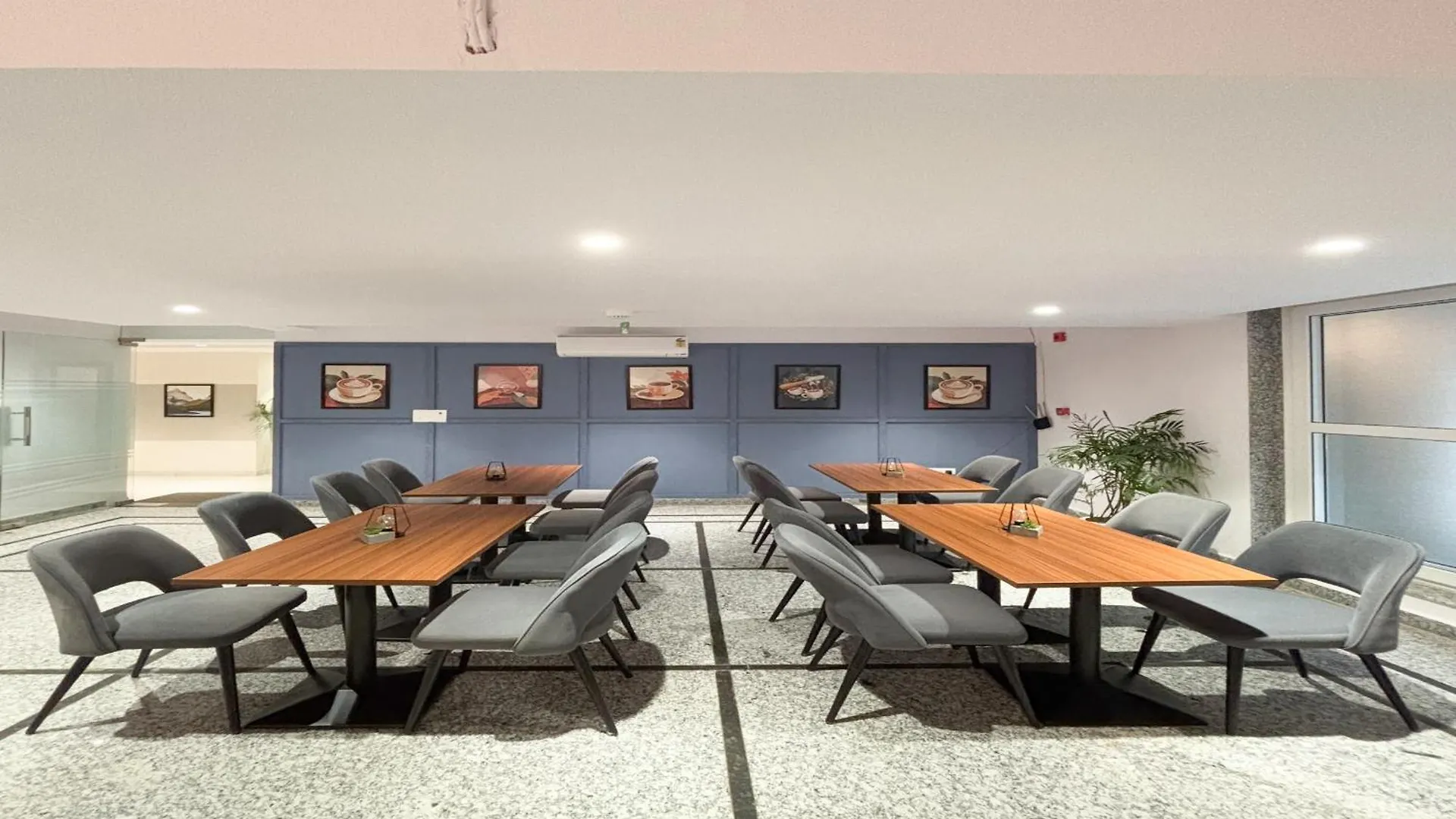 Housr Sector 45 Gurgaon Near Artemis Hospital Hotel India