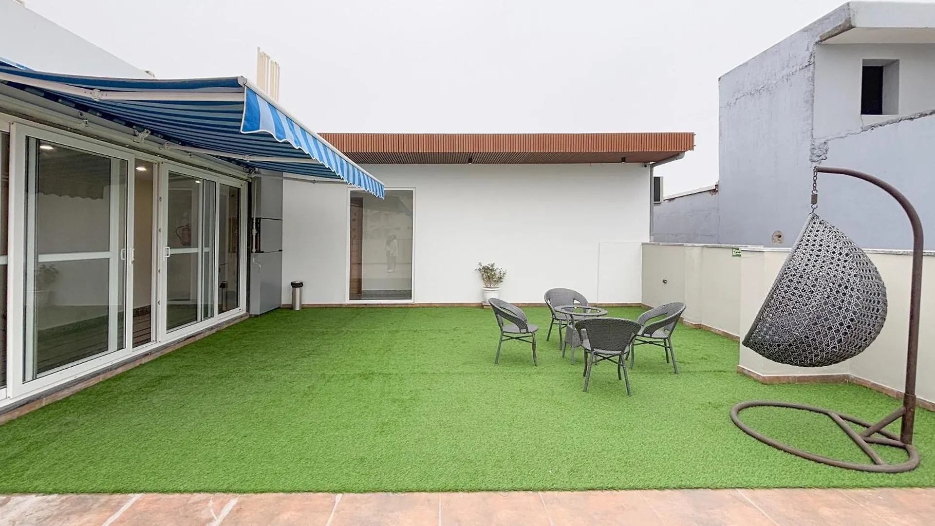 Housr Sector 45 Gurgaon Near Artemis Hospital Hotel India