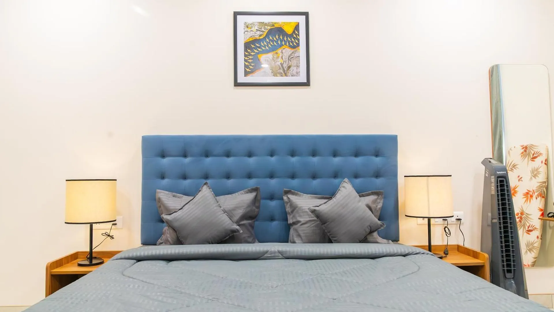 Housr Sector 45 Gurgaon Near Artemis Hospital Hotel India